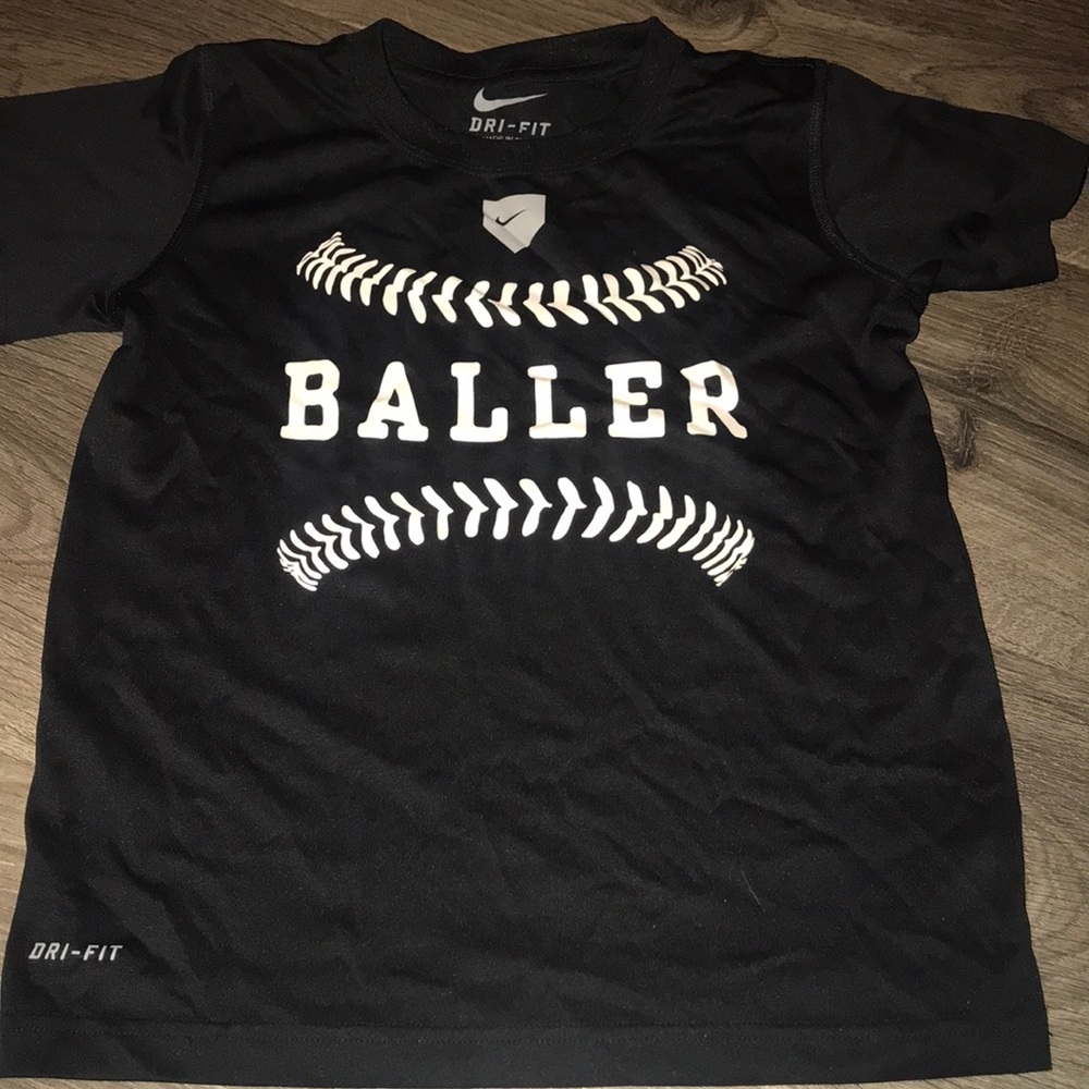 Nike dri-fit t-shirt, sz 6